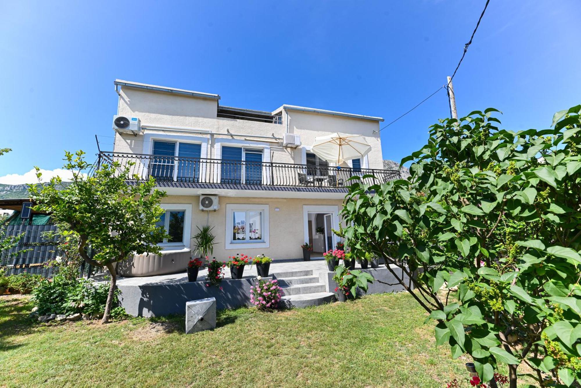 Apartmani Dolores Kaštela Exterior foto